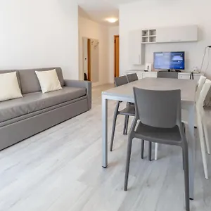 3* Aparthotel Angeli