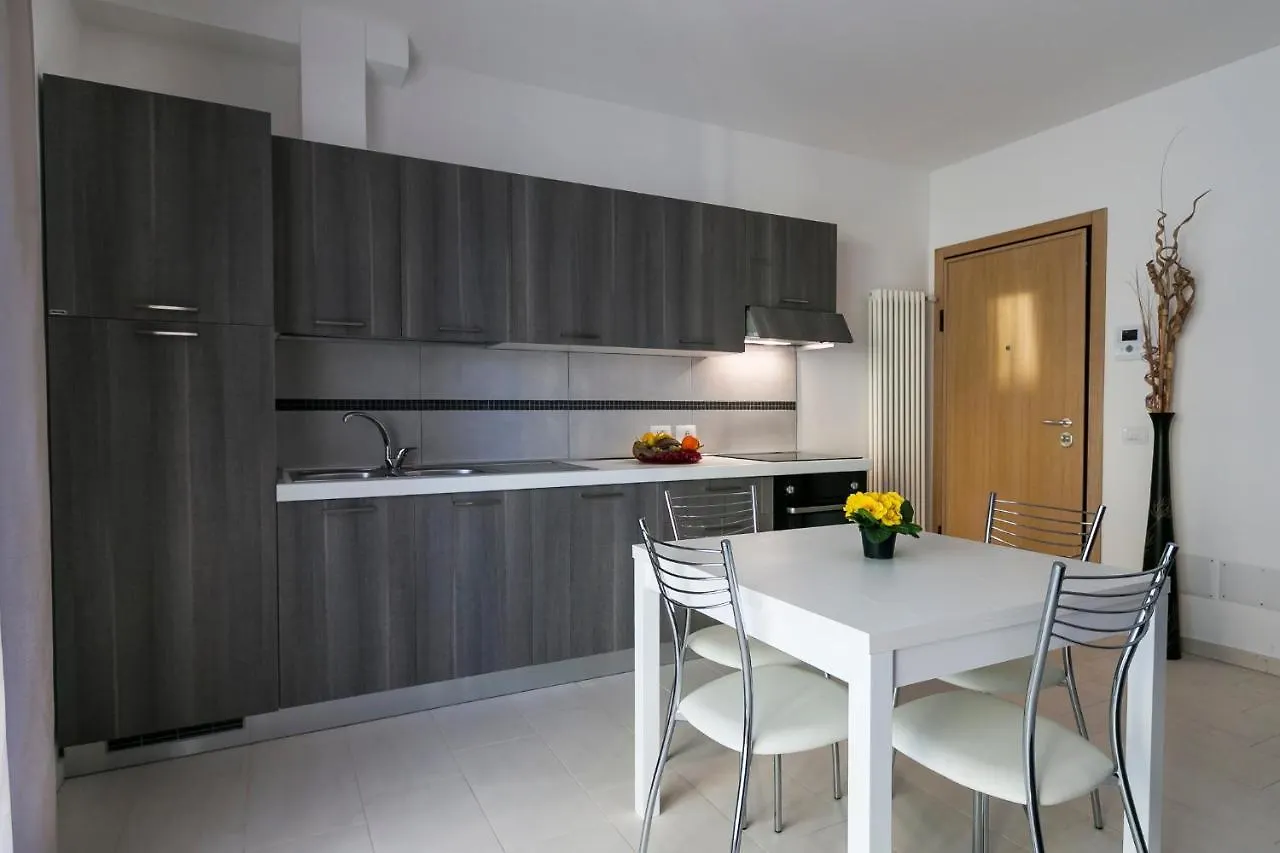 Residenza Riva Azzurra Aparthotel Rimini 2*,